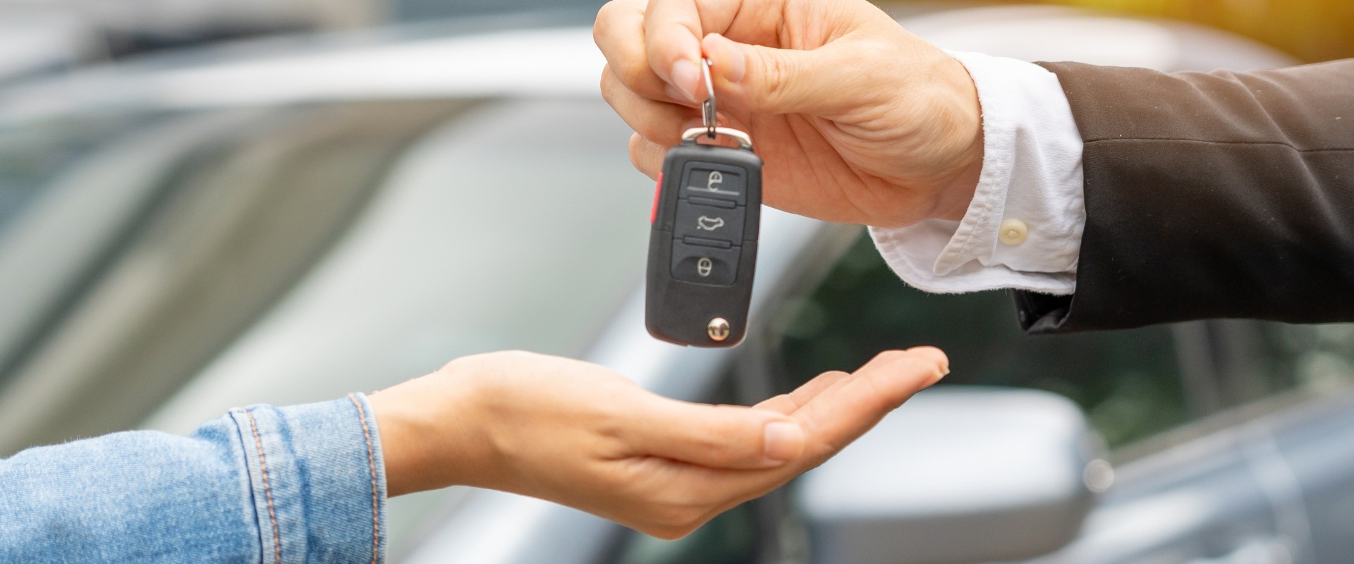 Ο πλήρης οδηγός για την ενοικίαση αυτοκινήτου στην Κρήτη το 2025